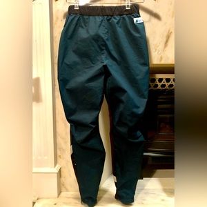 Vintage MEC ( Mountain Equipment Coop) Bike/Hike Adventure Pants